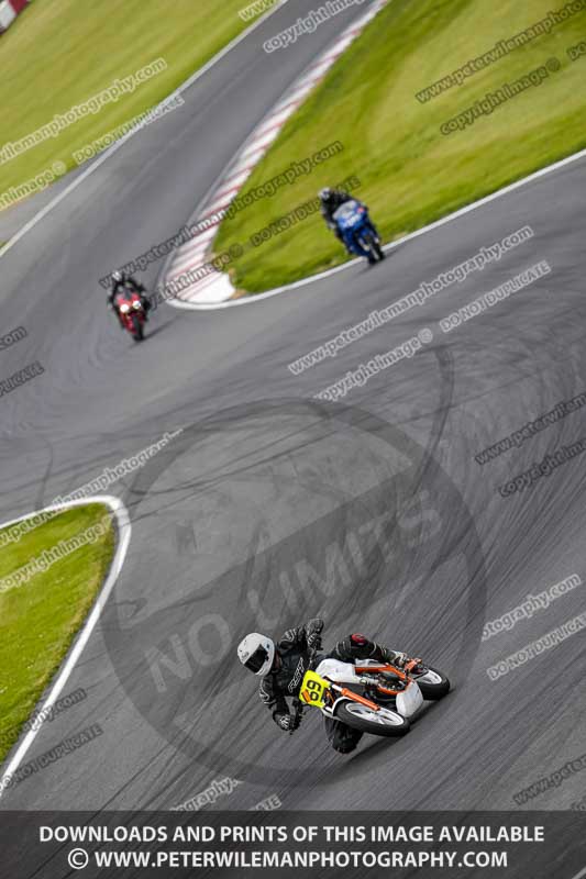 donington no limits trackday;donington park photographs;donington trackday photographs;no limits trackdays;peter wileman photography;trackday digital images;trackday photos